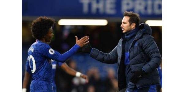 Willian ist dankbar, dass er die Einladung von Chelsea erhalten hat, sich uns anzuschließen